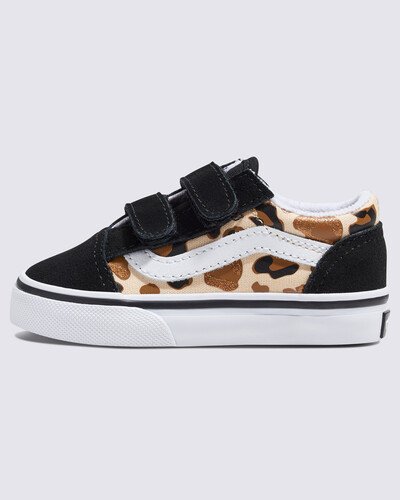 Os fechos das alças criam um ajuste adequado para crianças com esse tênis icônico com sidestripe! O Tênis Old Skool Leopard Glitter Black Brown Infantil revive o icônico tênis com sidestripe, trocando os cadarços tradicionais por fechos duplos em velcro. Feito com parte superior exclusiva de camurça e lona com estampa de leopardo atemporal com glitter, o tênis de cano baixo mantém o legado clássico, proporcionando um ajuste fácil e calce seguro, mantendo os pequenos confortáveis o dia todo.