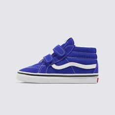 Um tênis de cano médio icônico feito especialmente para crianças. Redesenhado para um ajuste perfeito no estilo do Sk8-Hi® original, o Tênis Sk8-Mid Surf The Web Infantil foi construído especialmente para crianças pequenas. Com fechos duplos em velcro, o modelo traz mais conforto e segurança, facilitando o calce dos pequenos. Mantendo a diversão “Off The Wall”, o modelo apresenta heeltab emborrachada vermelha do skate tradicional com assinatura Vans em “Drop V” e inscrição “Off The Wall” aplicada no calcanhar e etiqueta tecida Vans na lingueta. De calce fácil e seguro, feito para curtir e brincar com estilo, sem se preocupar com mais nada.