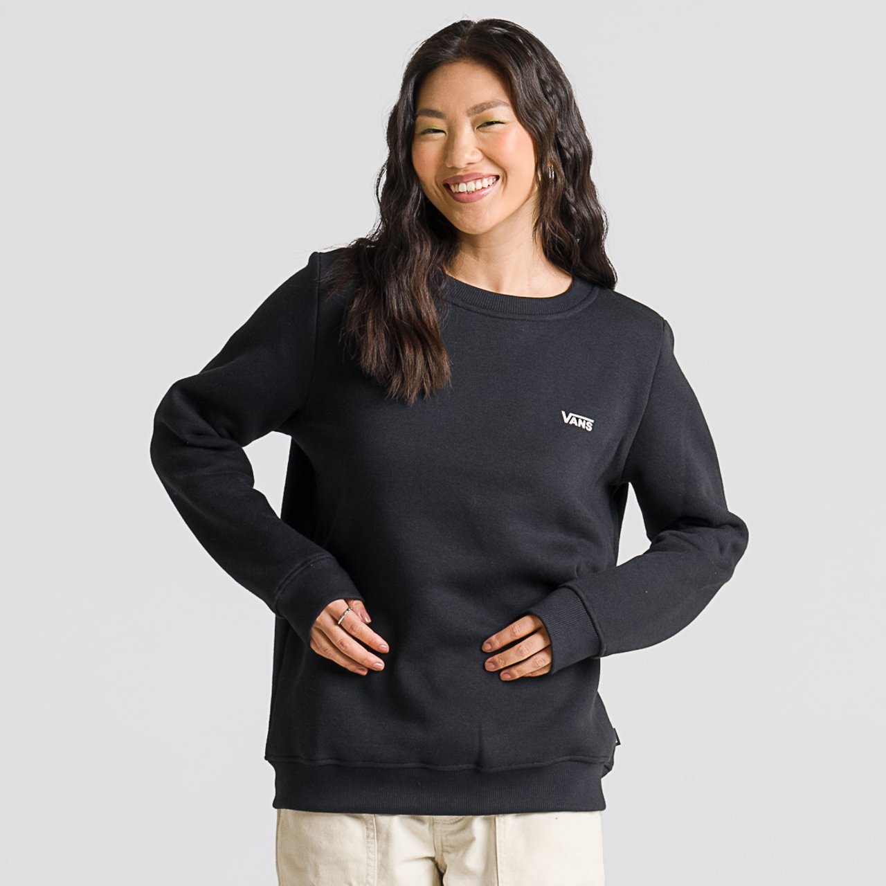 MOLETOM FLYING V CREW BLACK