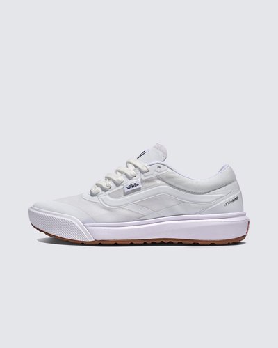 Sempre em Movimento. O novo UltraRange 2.0 traz conforto e versatilidade de alto nível. Originalmente projetado para atender às necessidades dos atletas de surfe da Vans, o UltraRange evoluiu para uma das franquias mais populares e versáteis da nossa linha, oferecendo conforto sem sacrificar o estilo. E agora, a próxima geração chegou com o Tênis Ultrarange Rw 2.0 Mte True White. Um design totalmente novo para quem está sempre em movimento, com um solado atualizado, suporte aprimorado e ajuste mais amplo.