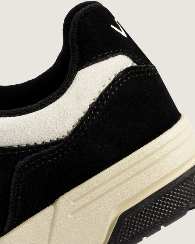 Tênis Upland Vintage Black White