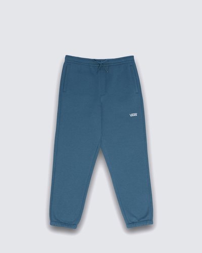 A Calça Moletom Midnight é confeccionada em algodão e poliéster. O modelo clássico Vans de cintura média apresenta cós elástico com ajuste em cordão. Traz bolsos frontais em faca e aplicação de patch bordado Vans em “Drop V” na altura da coxa esquerda. Com bolso traseiro, o modelo possui comprimento mais longo, com shape solto, caimento reto e acabamento canelado.