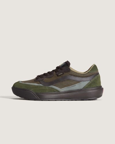 Sempre em Movimento. Originalmente projetado para atender às necessidades dos atletas de surfe da Vans, o UltraRange evoluiu para uma das franquias mais populares e versáteis da nossa linha, oferecendo conforto sem sacrificar o estilo. E agora, a próxima geração chegou com o Tênis Ultrarange Se 2.0 Mte Ripstop Coal Brown. Um design totalmente novo para quem está sempre em movimento, com um solado atualizado, suporte aprimorado e ajuste mais amplo.
