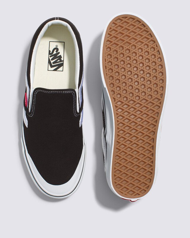 Tênis Slip-On Sidestripe Black White