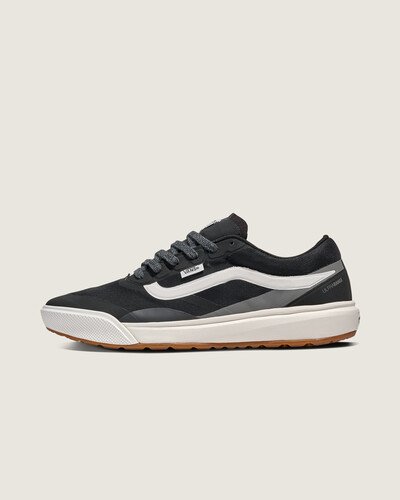 Aventura pronta. Em qualquer lugar, a qualquer hora

A vida raramente corre como planejado, mas o MTE UltraRange 2.0 RW mantém você em movimento em cada reviravolta. Sua parte superior respirável, reforçada com sobreposições Rapidweld sem costura, atinge o equilíbrio perfeito entre durabilidade e um ajuste leve e adaptável. As entressolas UltraCush Lite suavizam cada passo para combater a fadiga em dias longos, enquanto as solas waffle reversas proporcionam tração que aumenta a confiança em terrenos imprevisíveis. Construído para oferecer estabilidade e conforto quando a viagem o tira do rumo, este é o sapato que prospera onde outros vacilam.