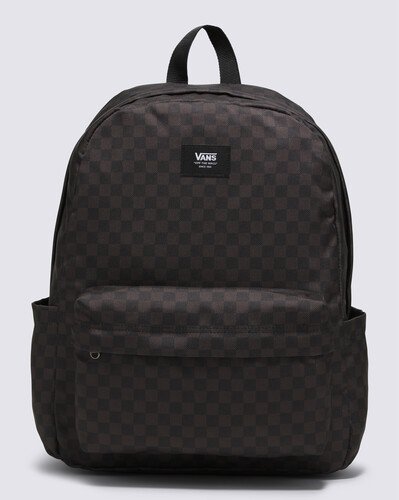 Apresentando o estilo icônico que faz parte do DNA da Vans, a Bolsa Old Skool Drop V Compl. Ultra Neo Vr3 Black Charcoal traz muitos detalhes “Off The Wall” para este design clássico de dois bolsos. O bolso frontal inclui um organizador para garantir que seus itens essenciais fiquem organizados e facilmente acessíveis. As alças acolchoadas retas e reguláveis proporcionam um ajuste personalizado. O modelo com estampa em checkerboard tradicional por toda a peça traz aplicação de patch bordado frontal com assinatura Vans em “Drop V”, com uma estética tradicional inconfundível para completar o design. A equipe da Vans traçou metas ambiciosas de sustentabilidade. Grandes ou pequenos, todos os esforços se somam a mudanças positivas. Para poder estampar o logotipo VR3 Checkerboard Globe, pelo menos 30% do produto deve ser feito de materiais reciclados ou por uma combinação de materiais reciclados, renováveis e/ou regenerativos. Para saber mais sobre a Vans e sua jornada rumo ao uso de materiais sustentáveis, acesse o site vans.com.br/sustentabilidade.
Características do produto:
• Mochila confeccionada em tecido 100% poliéster reciclado;
• Bolso frontal com organizador;
• Bolso independente para garrafa de água;
• Bolso interno;
• Estampa icônica em checkerboard;
• Capacidade: 18 litros;
• Dimensões: A 39 x L 29 x P 11 cm.