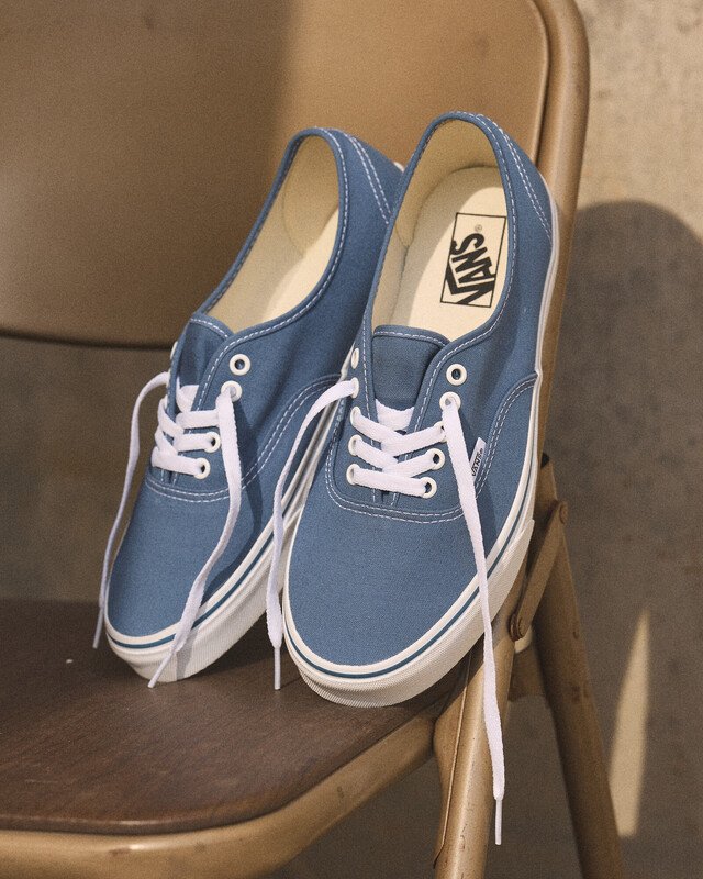 Tênis Authentic Navy Vans