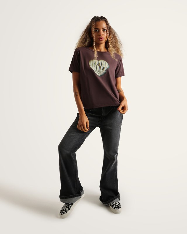 Camiseta Manga Curta Heartbeats Port Brown
