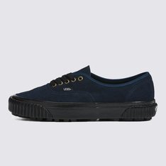 Resgatada de nossos arquivos e redesenhada com conforto moderno, a coleção Anaheim Factory pega emprestado detalhes de modelos com design original produzidos no sul da Califórnia. 

Com o nome da primeira fábrica da Vans em Anaheim, na Califórnia, o Anaheim Factory OG Suede Authentic 44 Lug DX utiliza nossa sola tratorada vulcanizada para máxima tração. Junto com palmilhas Ortholite® atualizadas, solas e laterais pretas diferenciadas, este tênis com cadarço elevado apresenta amortecedores texturizados também na cor preta para um visual único. Outros detalhes exclusivos incluem faixa de contorno mais brilhante, cadarços 100% algodão e cabedal de camurça.

• Número de estilo original 
• Cabedal de camurça
• Palmilhas Ortholite®
• Faixa de contorno brilhante mais alta
• Cadarços 100% algodão
• Solado com lugs
• Amortecedores texturizados na biqueira e no calcanhar
• 4 fileiras de cadarço com ilhós de metal para tamanhos de 3,5 a 6
• 5 fileiras de cadarço com ilhós de metal para tamanhos a partir de 6,5.Aproveite a Black Friday Vans e adquira já seu novo produto Off The Wall