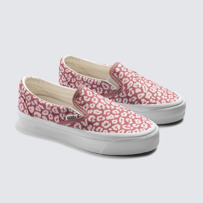 Pink cheetah vans shop