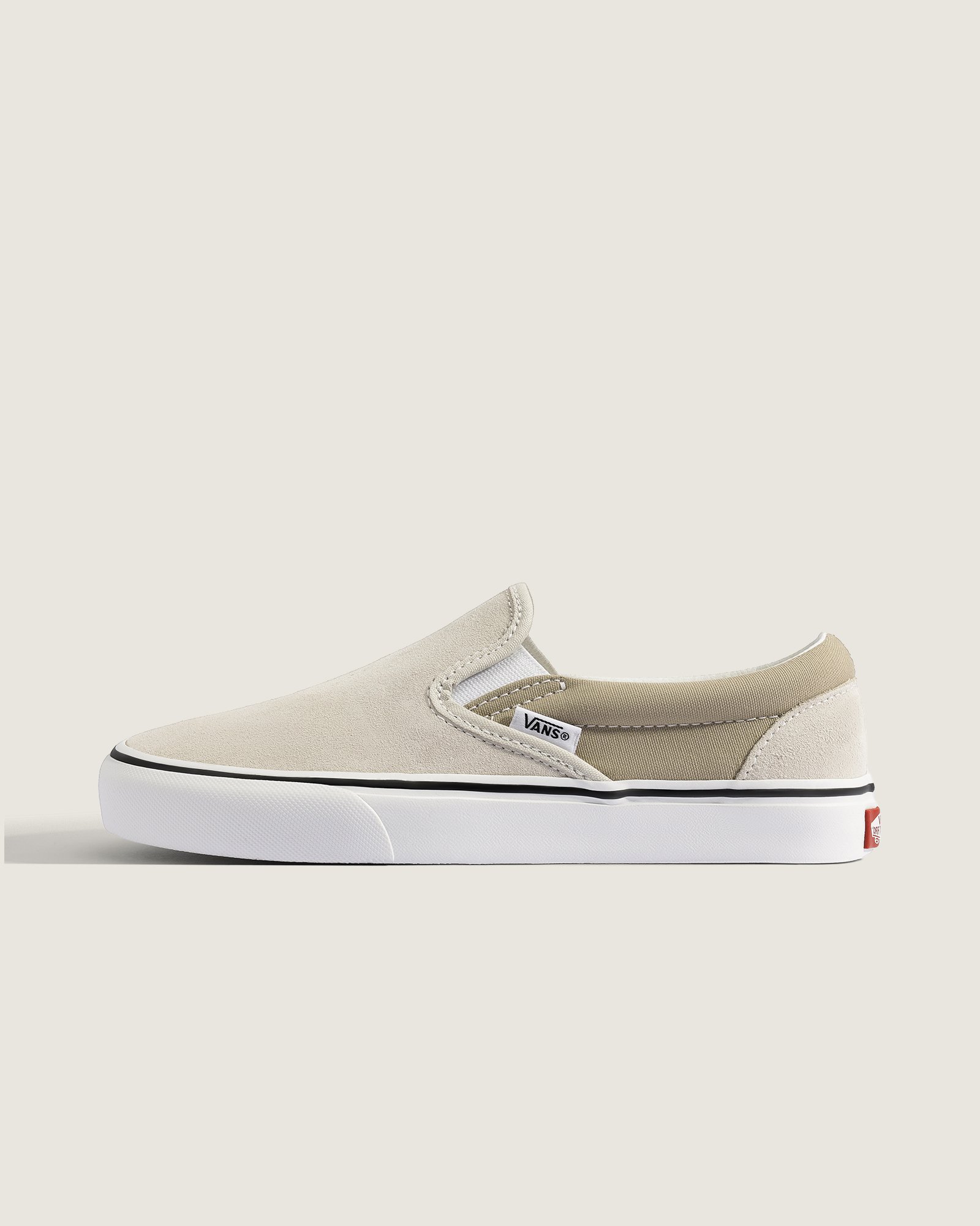 Hires-Vans-V1002003270009-01.jpg