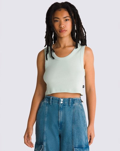 Sua personalidade em destaque, independente da ocasião. A Camiseta Drew Rib Tank Ultrarange Neo Vr3 Pale Aqua traz estilo sem esforço para o seu visual. A regata feminina foi construída para ser sua peça básica favorita. Confeccionada em malha canelada de tecido 100% algodão, na cor preta, o modelo possui gola baixa e traz aplicação de etiqueta tecida Vans na lateral. Uma peça atemporal que carrega a herança Vans no estilo casual e descontraído.