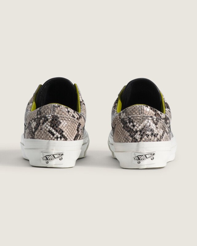 Tênis Old Skool Python Silver