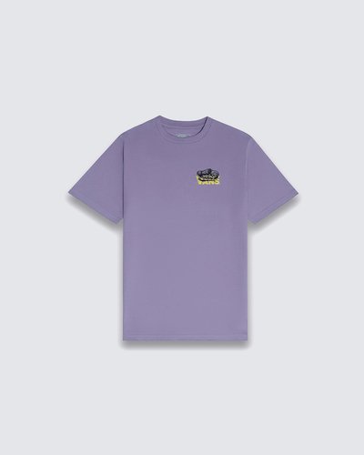 Aproveitar todos os momentos com muita diversão, é “Off The Wall”. A Camiseta Old Skool Ss Purple Haze Infantil é a peça ideal para usar todos os dias. Ela carrega o lado descolado e descontraído da Vans para a estampa frontal na altura do peito, do lado esquerdo - destacando assinatura Vans OTW, com detalhe para o tradicional skate Vans, em silk à base d’água. Confeccionada em tecido 100% algodão, a camiseta infantil de manga curta traz gola redonda e etiqueta tecida Vans aplicada na manga. De corte clássico mais justo ao corpo, a camiseta é confortável para brincar e se divertir com muito estilo todos os dias.