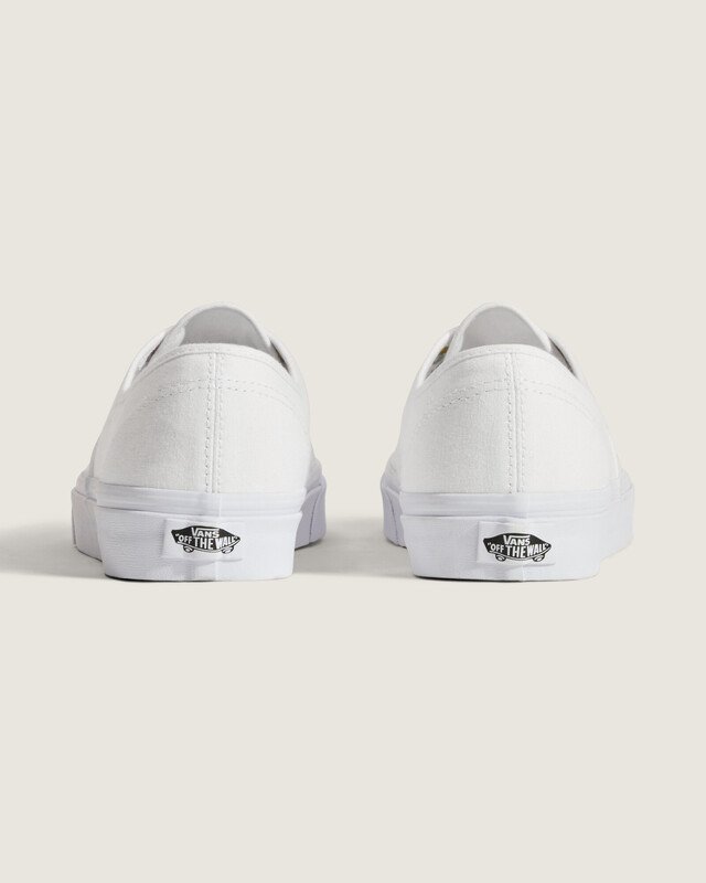 Tênis Authentic