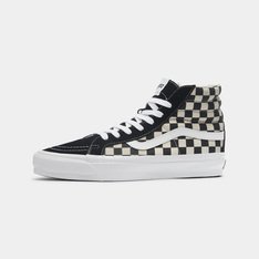 Vans Skate Classics: completamente redesenhado para o skate moderno, a coleção Skate Classics oferece mais do que os skatistas precisam para permitir a progressão máxima. Feito com cabedal clássico de camurça e lona, ??o Tênis Sk8-Hi Vault Og Lx Checkerboard Black Off White possui o visual icônico que você deseja, ao mesmo tempo em que traz todos os benefícios de desempenho que os skatistas exigem.