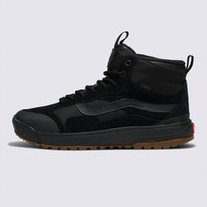 “You are Made for the Elements”. Estes são os seus Vans. Munido de proteção contra qualquer clima com o estilo que só a Vans pode oferecer, o Tênis Ultrarange Exo Mte Black Gum foi projetado para a aventura. Com resistência à água, retenção de calor aprimorada e tração confiável, este tênis foi desenvolvido para enfrentar qualquer condição climática. O modelo é confeccionado em couro, tecido e cabedal sintético. Ele foi feito para levá-lo a qualquer lugar, onde quer que seja.