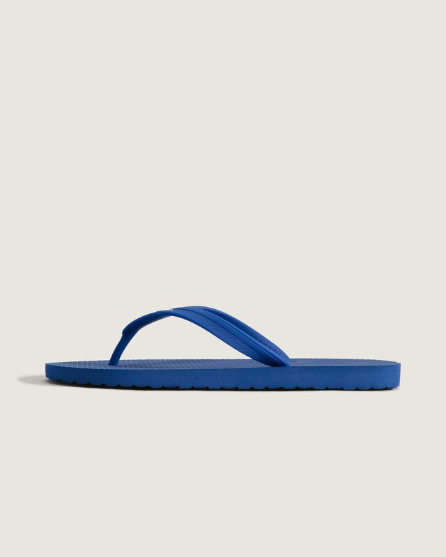 Chinelo Makena True Blue