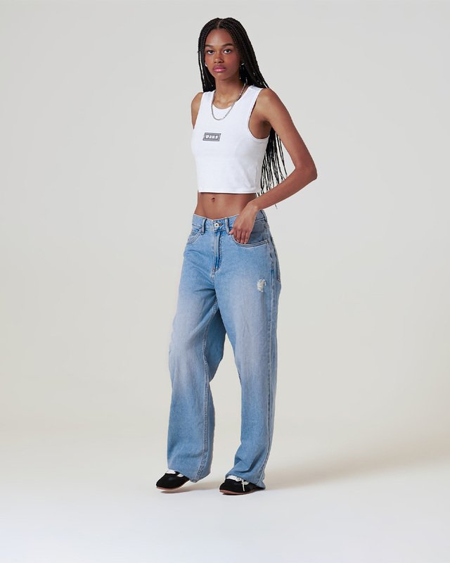 Regata Upworn Fitted White Bay Leaf