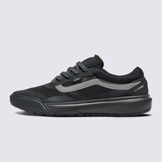 Aventura pronta. Em qualquer lugar, a qualquer hora

A vida raramente corre como planejado, mas o MTE UltraRange 2.0 RW mantém você em movimento em cada reviravolta. Sua parte superior respirável, reforçada com sobreposições Rapidweld sem costura, atinge o equilíbrio perfeito entre durabilidade e um ajuste leve e adaptável. As entressolas UltraCush Lite suavizam cada passo para combater a fadiga em dias longos, enquanto as solas waffle reversas proporcionam tração que aumenta a confiança em terrenos imprevisíveis. Construído para oferecer estabilidade e conforto quando a viagem o tira do rumo, este é o sapato que prospera onde outros vacilam.