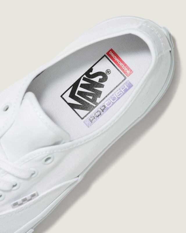 Tênis Skate Authentic True White