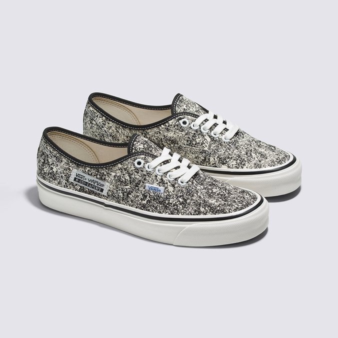 Tênis Authentic 44 Dx Anaheim Factory Og Acid Wash White