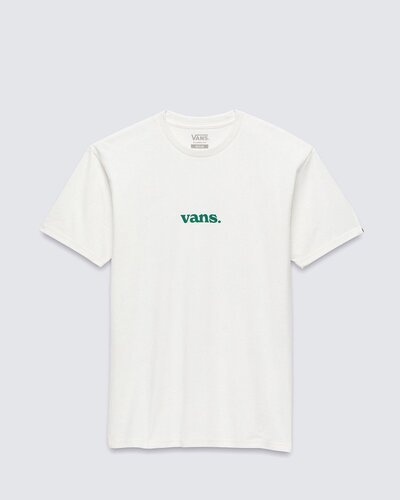 Carregando as tradições da Vans, a Camiseta Lower Corecase SS Marshmallow Verdant Green de manga curta é confeccionada em algodão com gola redonda. Com ajuste clássico, traz estampa frontal exclusiva com assinatura Vans® centralizada na altura do peito, em silk à base d’água. Isso é“Off The Wall” na essência. Para usar nas pistas, no rolê e compor um visual descontraído com muito estilo.