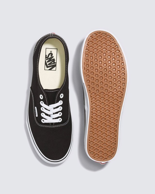 Tênis Authentic Black