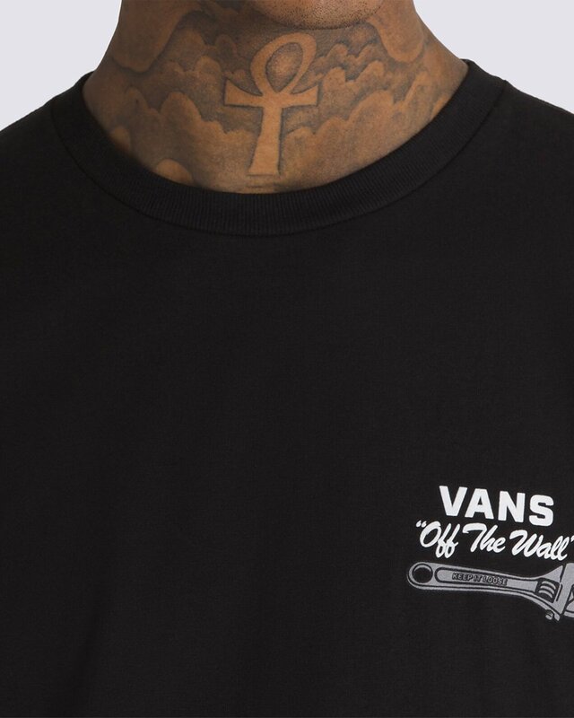 Camiseta Wrenched SS Black