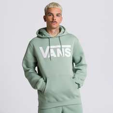 Um clássico é sempre clássico. A tradição que as peças Vans carregam na essência permitem um visual atemporal, que combina o estilo tradicional com o conforto aconchegante para os dias mais frios. O Moletom Po Ii Compl. Ultra Neo Vr3 Iceberg Green é confeccionado em algodão e poliéster. O modelo é fechado e traz bolso estilo canguru. Com caimento mais solto, o moletom possui capuz com cadarço para ajuste, ribana nos punhos e na barra, com acabamento em cobre gola. Traz estampa frontal com assinatura Vans em “Drop V” centralizada na altura do peito, em silk à base d’água, com etiqueta tecida Vans aplicada na lateral.
Características do produto: 
• Moletom confeccionado em algodão e poliéster; 
• Assinatura Vans em “Drop V”; 
• Estampa frontal em silk à base d’água; 
• Capuz com cadarço para ajuste; 
• Bolso estilo canguru; 
• Ribana nos punhos e gola; 
• Acabamento em cobre gola; 
• Etiqueta tecida Vans aplicada na lateral; 
• Caimento solto.