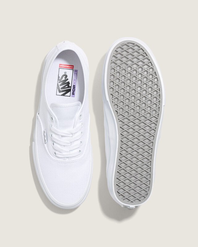 Tênis Skate Authentic True White