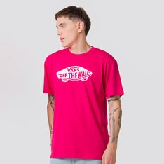 Fique “Off The Wall” em todas as ocasiões. Uma combinação autêntica e criativa do LifeStyle Vans para composições casuais e esportivas. A Camiseta Ss Cherries Jubilee de manga curta é confeccionada em 100% algodão, com estampa frontal em silk à base d’água, com assinatura Vans em “Drop V” e “Off The Wall” dentro do icônico skate, centralizado na altura do peito. O modelo possui corte mais ajustado ao corpo, gola canelada e costura reforçada nos ombros, com aplicação de etiqueta Vans na manga. Com estilo clássico, a camiseta carrega a atitude Vans para todas as suas composições.
