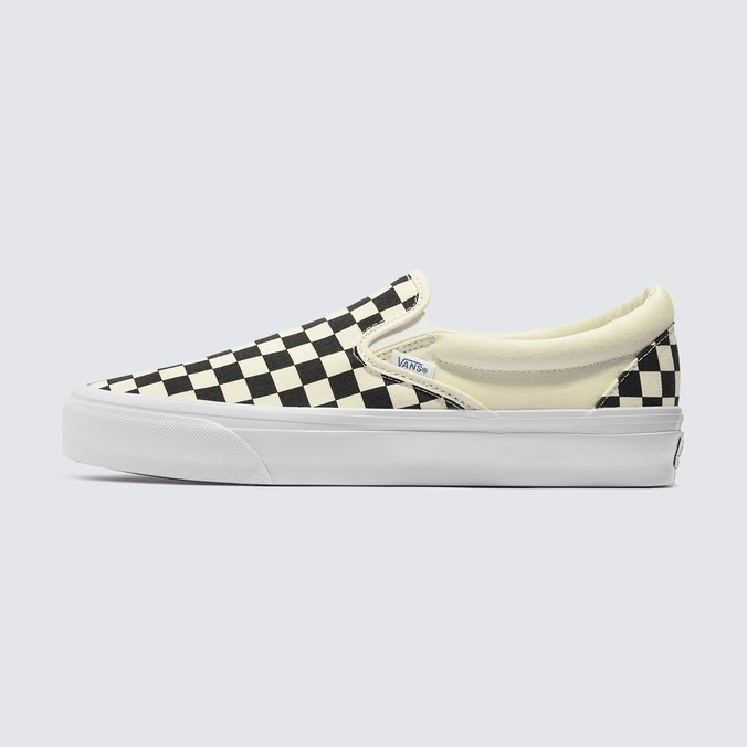 Tênis Slip-On Vlt Premium Black Off White