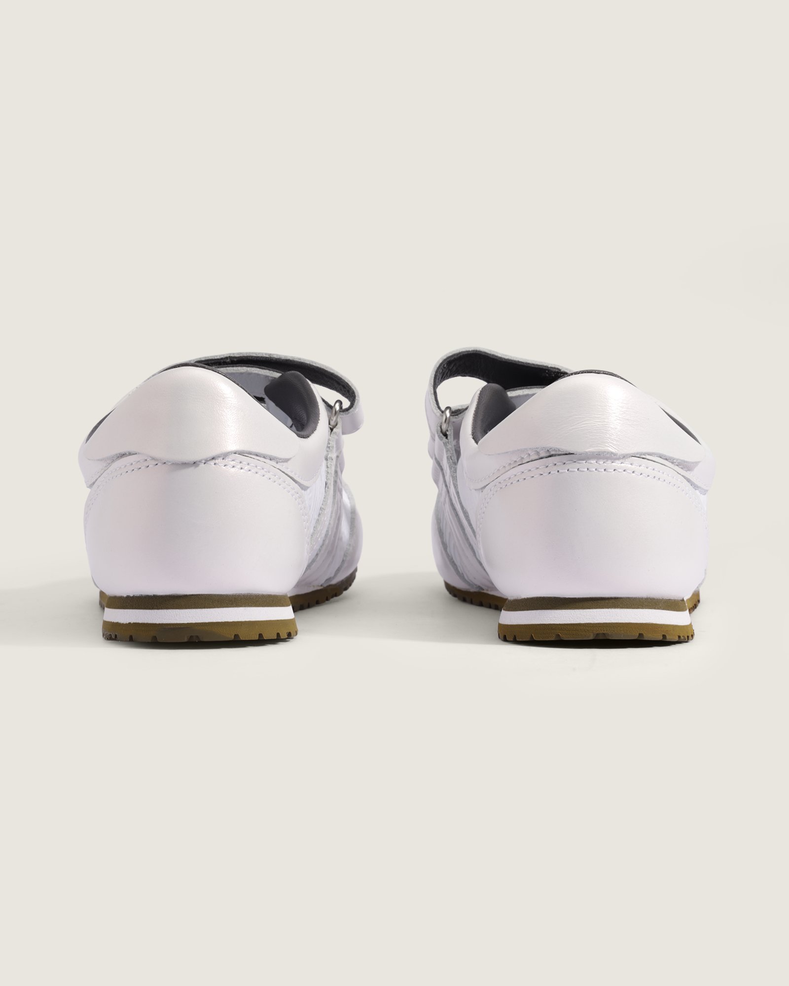 めい　0710 Tênis adidas Japan W Magic Beige Ivory Aurora Ivy KI6687