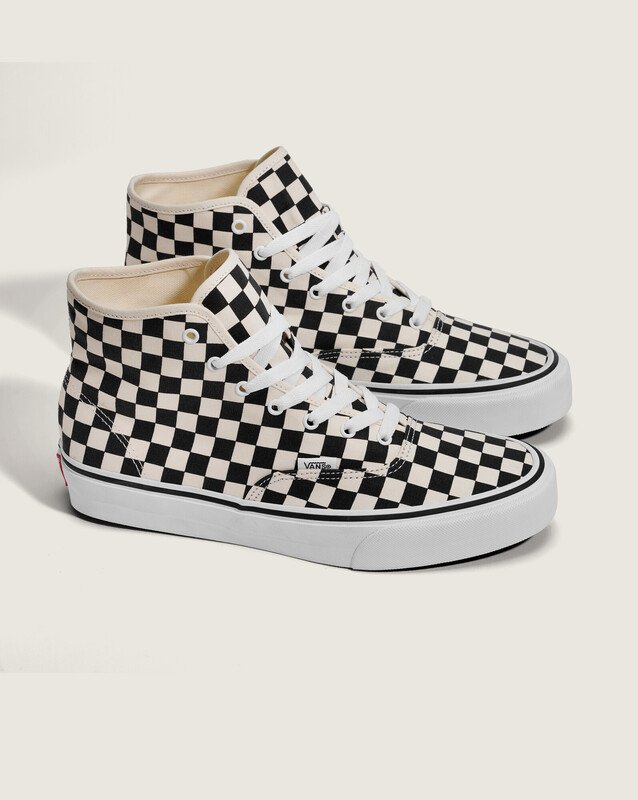 Tênis Authentic Authentically Classic Tumble Black True White