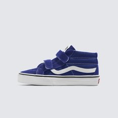 Um tênis de cano médio icônico feito especialmente para crianças. Redesenhado para um ajuste perfeito no estilo do Sk8-Hi® original, o Tênis Sk8-Mid Surf The Web Infantil foi construído especialmente para crianças pequenas. Com fechos duplos em velcro, o modelo traz mais conforto e segurança, facilitando o calce dos pequenos. Mantendo a diversão “Off The Wall”, o modelo apresenta heeltab emborrachada vermelha do skate tradicional com assinatura Vans em “Drop V” e inscrição “Off The Wall” aplicada no calcanhar e etiqueta tecida Vans na lingueta. De calce fácil e seguro, feito para curtir e brincar com estilo, sem se preocupar com mais nada.