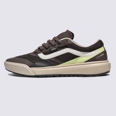 Aventura pronta. Em qualquer lugar, a qualquer hora

A vida raramente corre como planejado, mas o MTE UltraRange 2.0 RW mantém você em movimento em cada reviravolta. Sua parte superior respirável, reforçada com sobreposições Rapidweld sem costura, atinge o equilíbrio perfeito entre durabilidade e um ajuste leve e adaptável. As entressolas UltraCush Lite suavizam cada passo para combater a fadiga em dias longos, enquanto as solas waffle reversas proporcionam tração que aumenta a confiança em terrenos imprevisíveis. Construído para oferecer estabilidade e conforto quando a viagem o tira do rumo, este é o sapato que prospera onde outros vacilam.