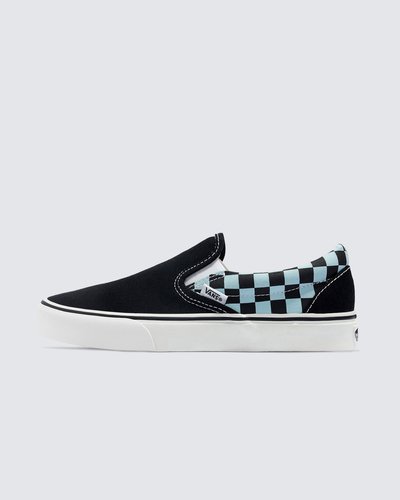 Sem cadarços. Sempre icônico. O Slip-On original do skate, mais irreverente do que nunca. Elegante e estiloso, um tênis fácil de usar sem esforço. O Tênis Slip-On Crystal Blue  apresenta cabedal de lona de perfil baixo. O modelo oferece uma praticidade incomparável, enquanto o seu design clean com estampa icônica em checkerboard, torna este slip-on a escolha perfeita. Com um dos designs mais populares, esse tênis é o meio-termo perfeito entre estilo e praticidade.