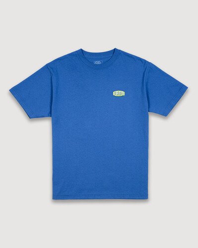 Clássica e estilosa. A Camiseta Ss Raised Up True Navy possui mangas curtas para um estilo casual para o dia a dia. Ela é finalizada com uma estampa frontal com assinatura personalizada Vans, na altura do peito, no lado esquerdo.