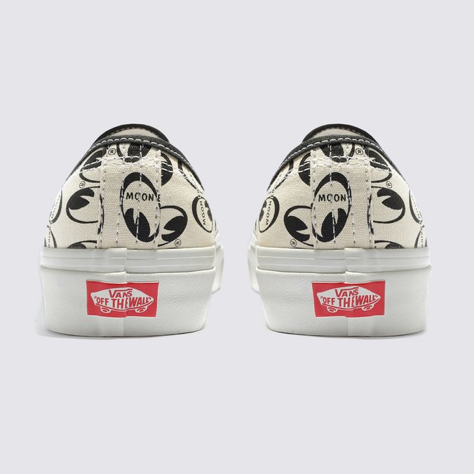 Tênis Authentic 44 Dx Vans X Mooneyes Mooneyes White