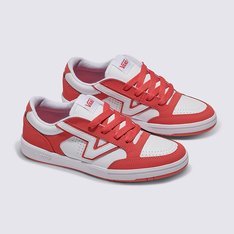 Vans comfycush strawberry on sale