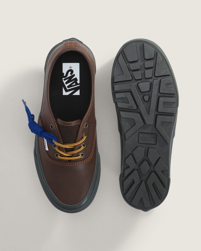 Tênis Authentic Field Potting Soil