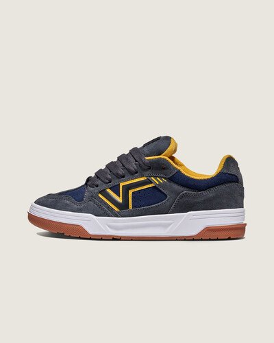 Projetado em 1999. Reimaginado para hoje. 

Conheça o Upland Shoe, um tênis do passado reprojetado para o futuro. Pegamos o clássico robusto de cano baixo dos anos 90 e adicionamos alguns toques modernos. O formato redesenhado do pé traz melhor ajuste e conforto, enquanto materiais elevados combinam durabilidade e estilo. Com atacadores grandes e logótipos arrojados, os Upland ligam perfeitamente a nossa herança com tudo o que hoje nos reserva.