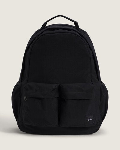 Mochila Off The Wall Black apresenta abertura superior funcional e organização interna pensada para quem carrega equipamentos: compartimento acolchoado para notebook, múltiplos bolsos internos e externos com zíper. Confeccionada em nylon e poliéster revestidos, oferece estrutura resistente e acabamento que protege o conteúdo. Alças ergonômicas acolchoadas entregam conforto e suporte, enquanto o design autêntico mantém a atitude Off The Wall sem floreios..