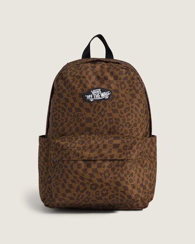 Mochila escolar com funcionalidade para o dia a dia. A Mochila Old Skool Grom Dachshund Infantil Animal mantém a simplicidade sem abrir mão do que importa. Com um compartimento principal espaçoso e uma capa interna, ela foi feita para carregar itens essenciais para o dia a dia escolar. O bolso frontal com zíper guarda itens menores, enquanto o bolso lateral mantém uma garrafa de água sempre por perto.
