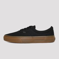 O tênis Vans Era, o clássico de skate de cano baixo com cadarço da marca, possui cabedal de lona resistente com costura dupla, lingueta acolchoada e a clássica sola de borracha vulcanizada da marca.Aproveite a Vans Black Friday e adquira já seu novo produto Off The Wall