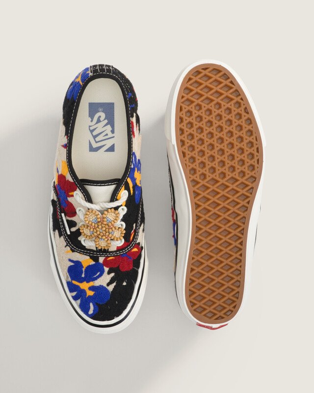Tênis Authentic Lx Floral Multi