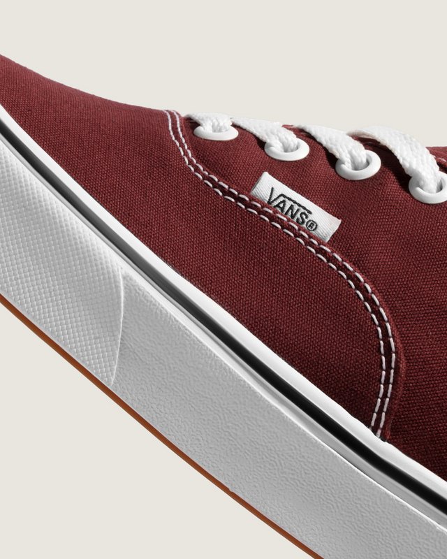 Tênis Authentic Comfycush Cordovan White