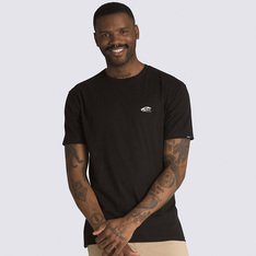 Clássico Vans é atemporal. Autenticidade “Off The Wall” na essência. Um visual tradicional que nunca sai de moda. A Camiseta Ss Black é icônica e não passa despercebida. De silhueta clássica com corte mais ajustado ao corpo, a camiseta masculina de manga curta Vans é confeccionada em algodão fio 20.1. Apresenta estampa frontal icônica com assinatura Vans com o skate e inscrição “Off The Wall” na altura do peito, no lado esquerdo, em silk à base d’água. Perfeita para todos os momentos.