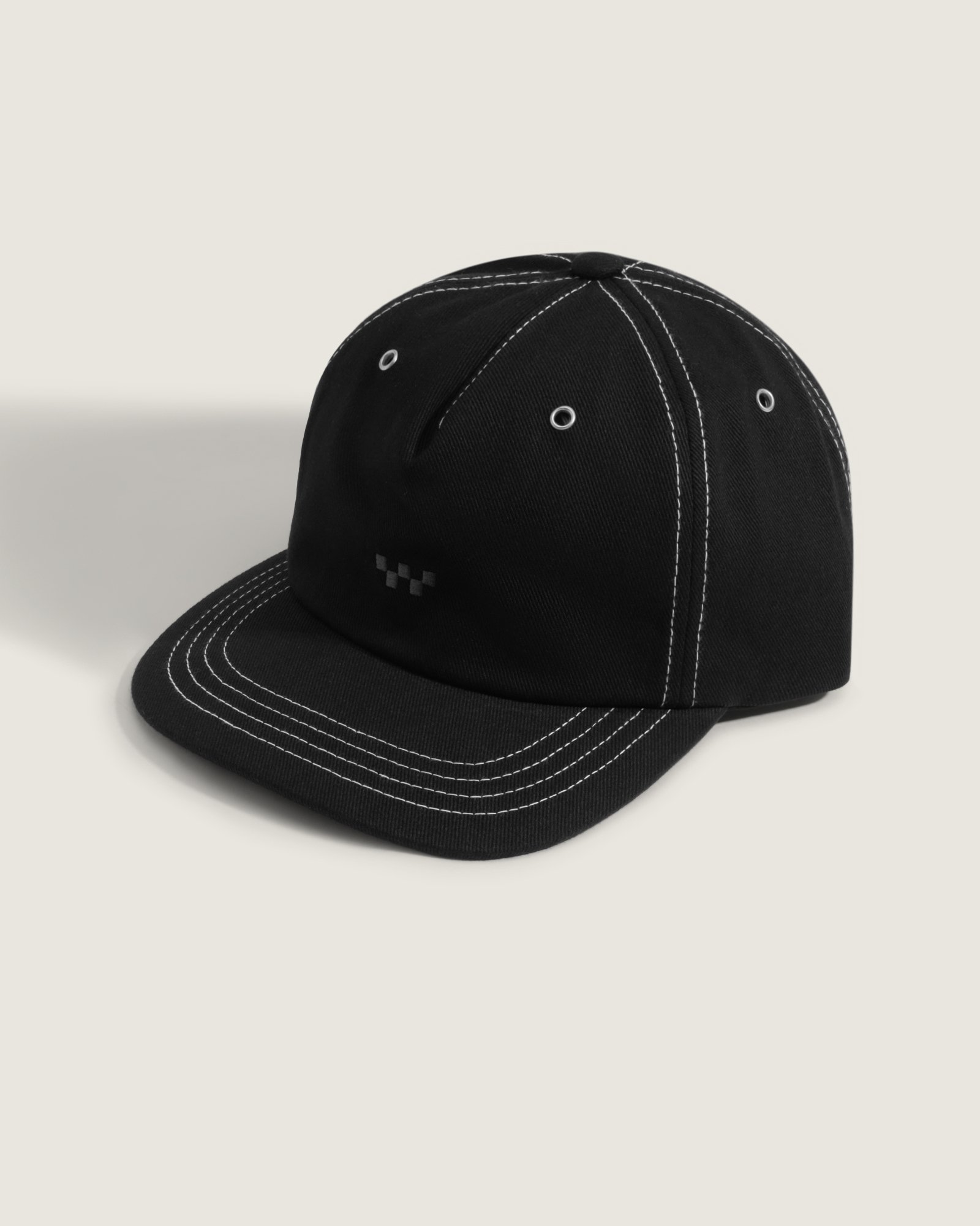 Hires-Vans-V4600661510001-01.jpg